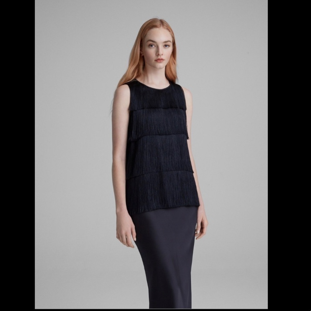𝅺BNWT Club Monaco Black Fringe Top